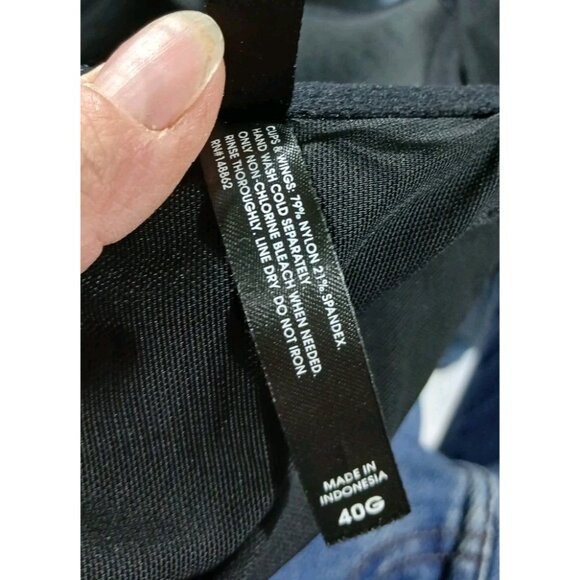 Torrid Perfect T Shirt Front Close Underwire Bra Size 40G Black - Picture 6 of 8